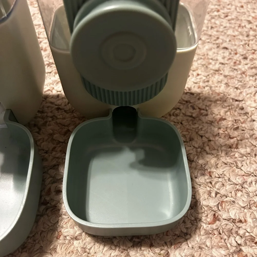 Pet water and food feeder